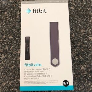 NEW IN BOX FITBIT ALTA ACCESSORY BAND S/P